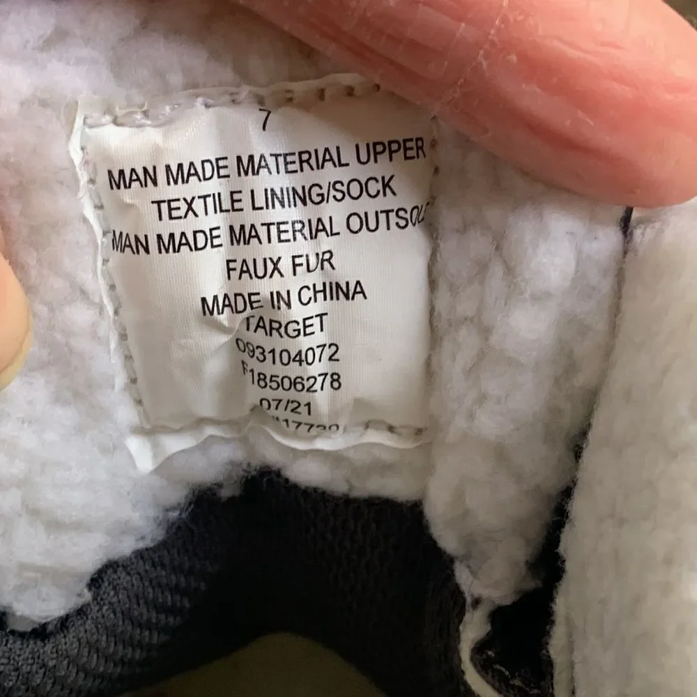 Cat & Jack Thermolite ecomade Target size 7 winter boots preloved ❤️